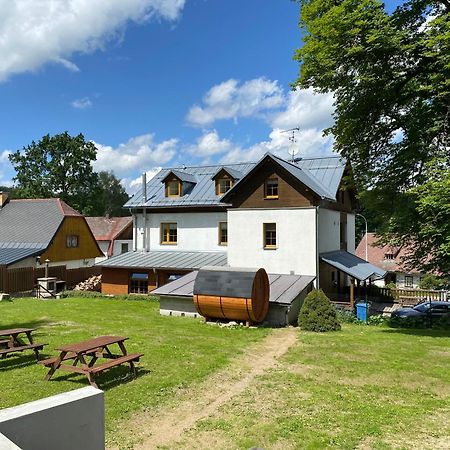 Apartmany Na Sjezdovce Sedloňov Eksteriør billede